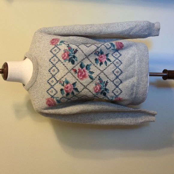 Eddie Bauer Sweaters - Vintage Eddie Bauer Floral Sweater